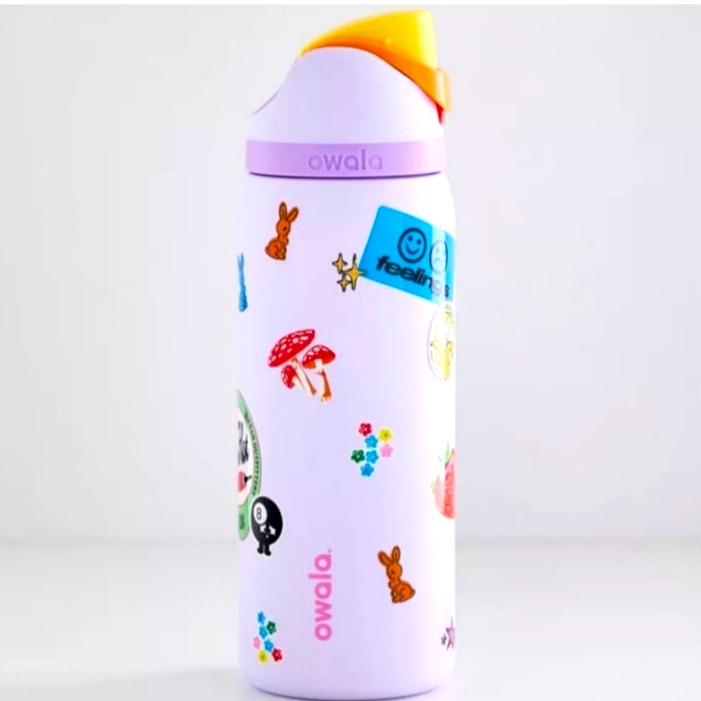 NWT Owala Exclusive Dear Diary FreeSip 32 oz Water Bottle
